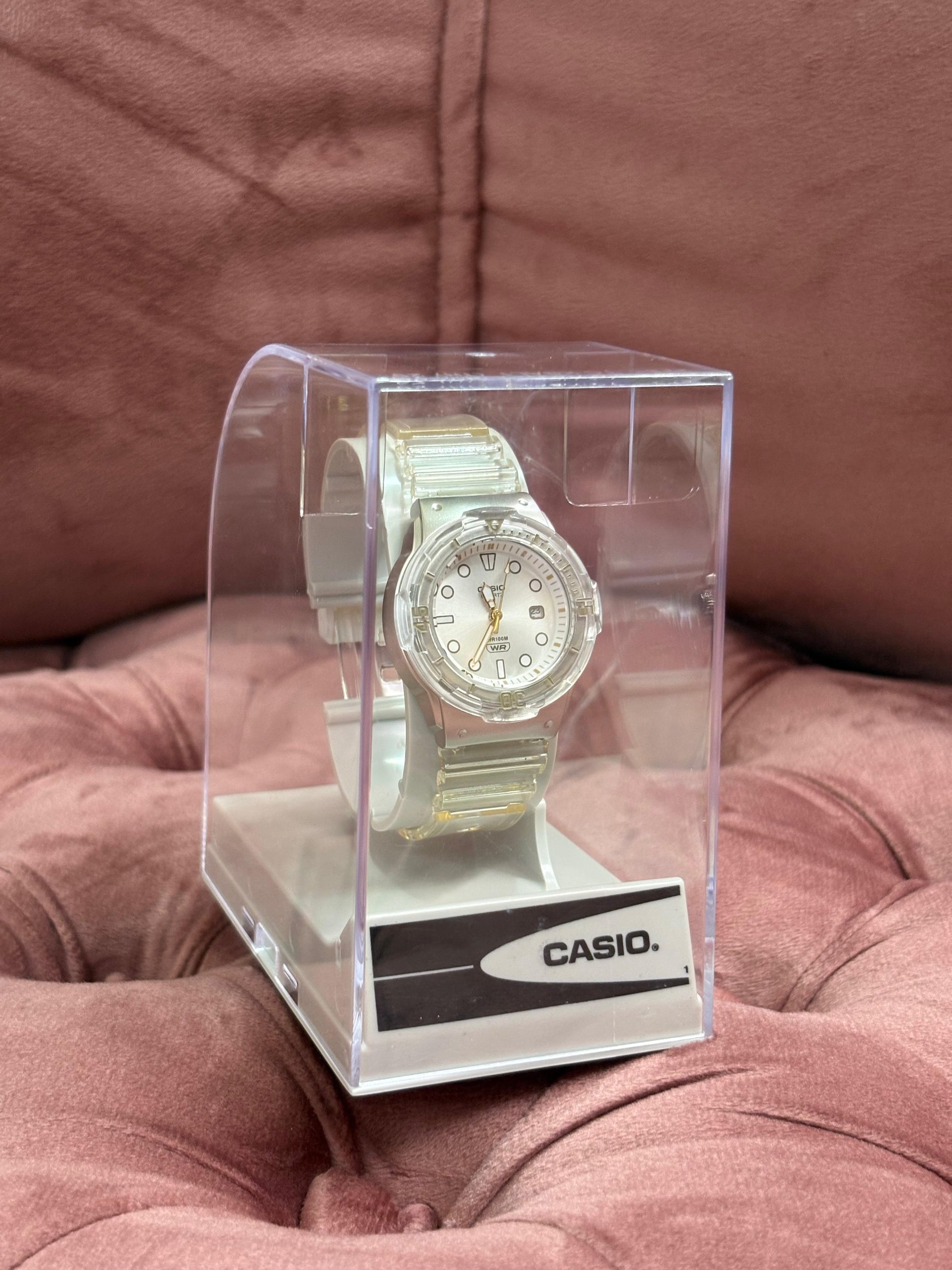 Reloj Casio blanco